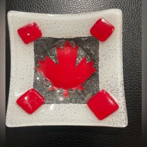 Canadian Flag Glass Trivet